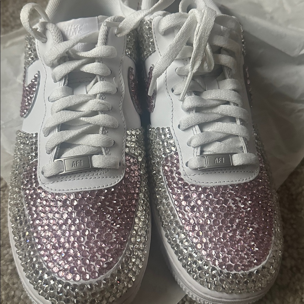 Women’s Nike Air Force 1 embellished Sneakers 9 - Picture 10 of 10
